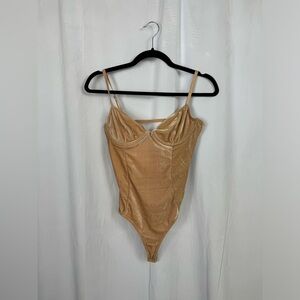 Velvet nude bodysuit
